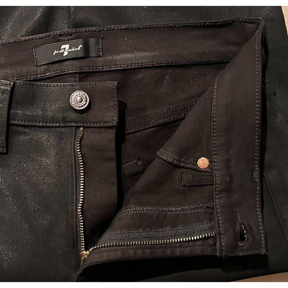 7 For All Mankind High Waist HW Cropped Straight Black Coated Jeans BLACK Sz 29 - Picture 4 of 8